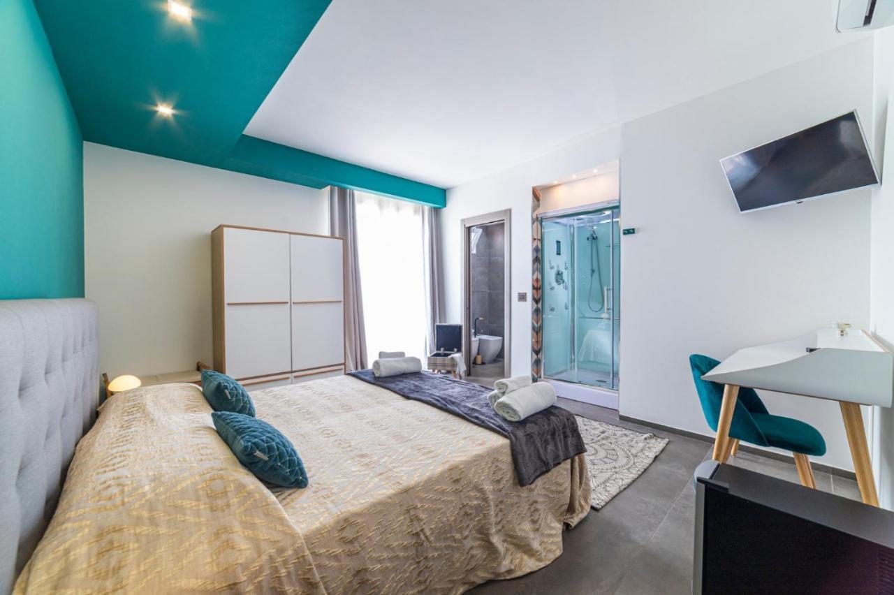 פורטו צ'זראו Albergo Piazza Risorgimento מראה חיצוני תמונה