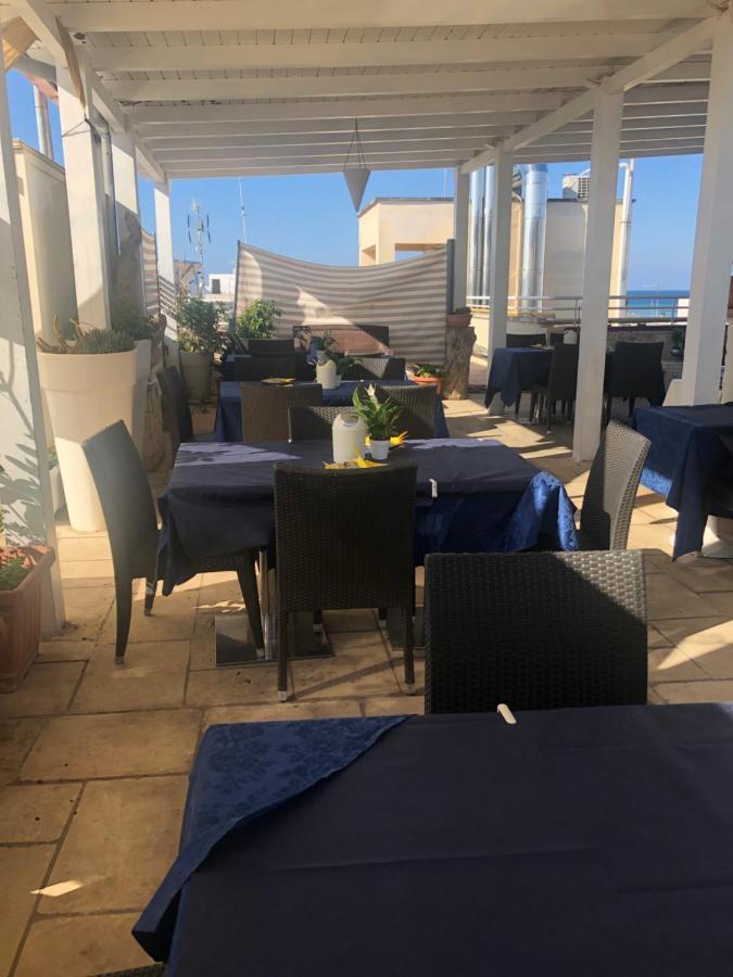 פורטו צ'זראו Albergo Piazza Risorgimento מראה חיצוני תמונה
